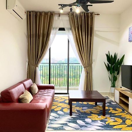 Mmg D'Tiara Homestay Kajang Ngoại thất bức ảnh