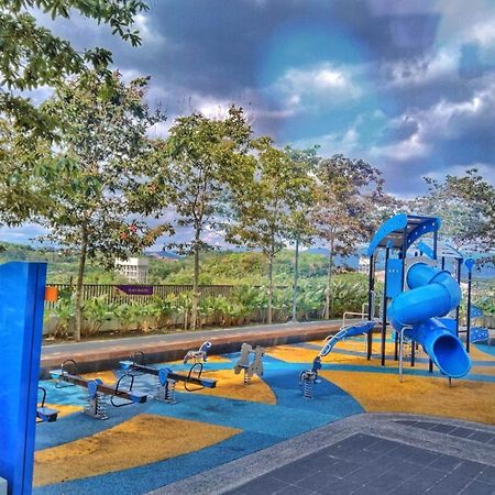 Mmg D'Tiara Homestay Kajang Ngoại thất bức ảnh